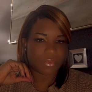 Meet your Posher, Ava